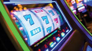 618cash ပရိုမိုးရှင်း Bonus Claim ပြုလုပ်နေသည့် မြင်ကွင်း