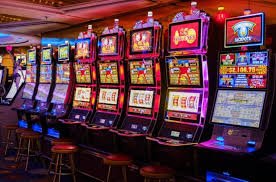 618cash Live Betting Odds ပြသနေသော Mobile App မြင်ကွင်း